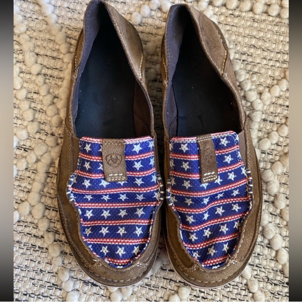 Ariat Ladies Cruiser Tan Stars and Stripes Slip-On Shoes Casual Western‎ 8.5